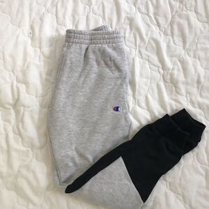 Champions boys sports sweat pants size M
